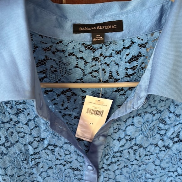 Banana Republic Blue Ruffled Buttoned Polo Blouse (New With Tags) - Picture 2 of 4